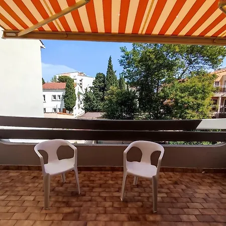 Duplex 6 Pers. Proche Plage, Terrasse, Parking, Animaux Admis - Fr-1-776-23 Apartment Argeles-sur-Mer