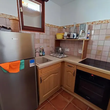 Duplex 6 Pers. Proche Plage, Terrasse, Parking, Animaux Admis - Fr-1-776-23